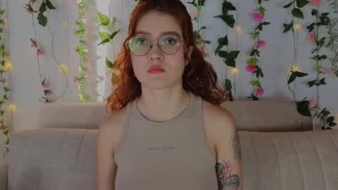 Snapshot of miawinxxx848 chatting on September 2025 09:26:01 PM Mia Winx  online show from September 2025 09:26:01 PM