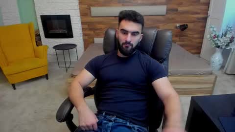 MicahLane online show from November 2025 05:52:01 AM