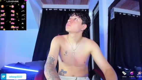 Snapshot of michael_kendall0 chatting on January 2025 03:18:02 AM michael independent model  online show from January 2025 03:18:02 AM