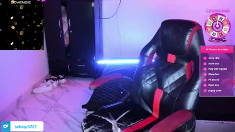 Snapshot of michael_kendall0 chatting on January 2025 11:43:02 PM michael independent model  online show from January 2025 11:43:02 PM