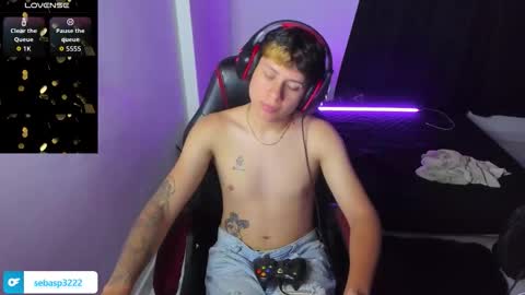 Snapshot of michael_kendall0 chatting on October 2025 11:12:02 PM michael independent model  online show from October 2025 11:12:02 PM