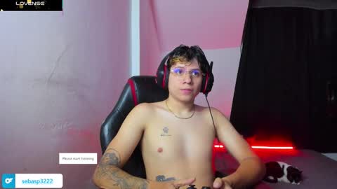 Snapshot of michael_kendall0 chatting on November 2025 11:04:02 PM michael independent model  online show from November 2025 11:04:02 PM