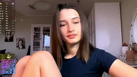 Emily online show from December 2025 12:24:02 PM