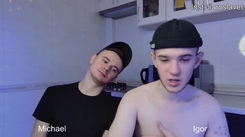 Snapshot of michael_sexdevil chatting on January 2025 12:10:01 PM michael_sexdevil online show from January 2025 12:10:01 PM