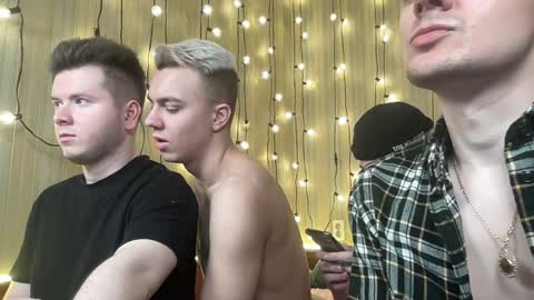 Snapshot of michael_sexdevil chatting on February 2025 06:42:02 PM michael_sexdevil online show from February 2025 06:42:02 PM