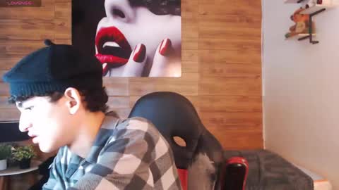 michaelkoiv online show from April 2026 11:36:01 AM