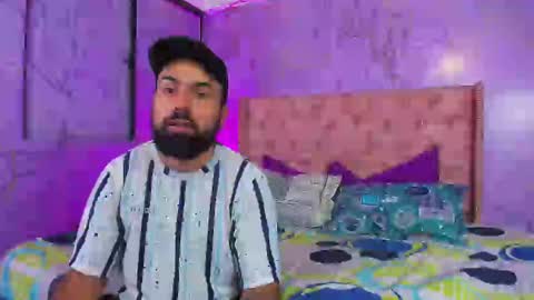 Michaell online show from February 2025 12:48:01 AM