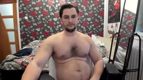 michaelragnar90 online show from January 2025 11:43:02 AM