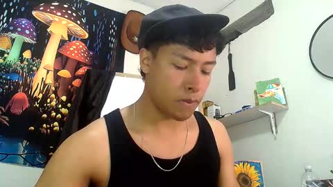 Snapshot of michaelstones chatting on May 2026 04:12:01 PM michaelstones online show from May 2026 04:12:01 PM
