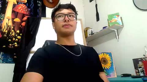 Snapshot of michaelstones chatting on May 2026 02:33:02 PM michaelstones online show from May 2026 02:33:02 PM