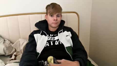 Snapshot of michaeltwinkboy chatting on March 2026 05:24:01 PM michaeltwinkboy online show from March 2026 05:24:01 PM