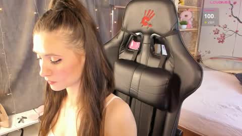 Michel online show from December 2025 12:03:02 PM