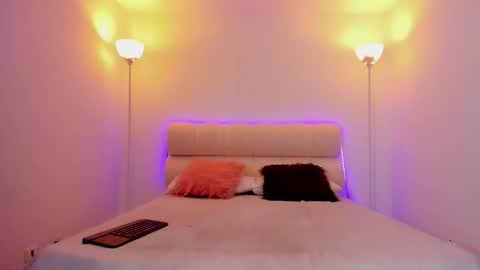 Michelle online show from November 2025 12:27:01 PM