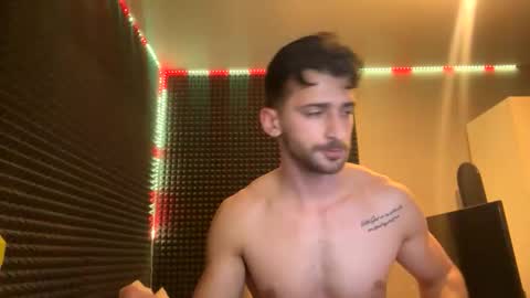 michelemagnetico online show from November 2025 10:41:02 PM