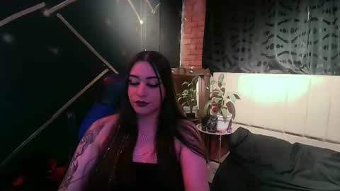 Snapshot of michell_h chatting on June 2026 01:12:02 AM Nani online show from June 2026 01:12:02 AM