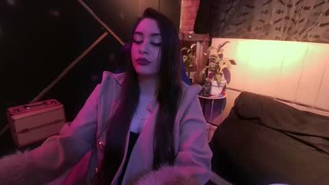 Snapshot of michell_h chatting on June 2026 02:07:01 PM Nani online show from June 2026 02:07:01 PM