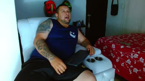 Snapshot of michell_myers chatting on February 2025 03:27:01 PM michell_myers online show from February 2025 03:27:01 PM