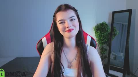 Michelle online show from May 2026 07:33:01 PM
