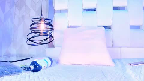 Michelle  online show from February 2026 10:39:01 PM