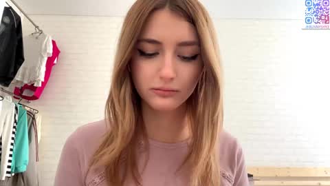 Jenny online show from April 2026 08:34:01 AM