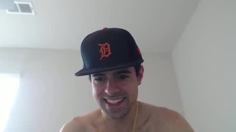 Snapshot of michmark23 chatting on April 2026 06:10:01 PM michmark23 online show from April 2026 06:10:01 PM