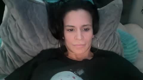 Snapshot of micielo87 chatting on February 2025 07:26:01 PM Skye online show from February 2025 07:26:01 PM