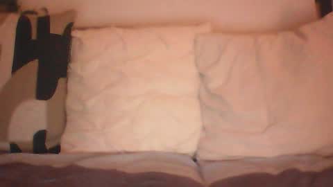 Snapshot of mickdu971 chatting on June 2026 08:57:01 PM mickdu971 online show from June 2026 08:57:01 PM