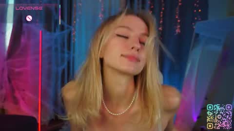 mickeydior online show from November 2025 11:55:02 AM