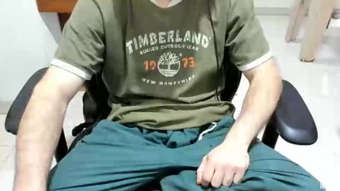 microfama00 online show from February 2026 07:47:02 AM