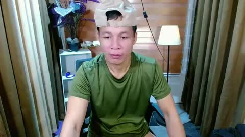 Snapshot of midnight_cum021725 chatting on June 2026 05:21:01 AM Dave online show from June 2026 05:21:01 AM