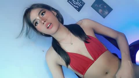 midnight_mystique18 online show from June 2026 01:32:01 PM