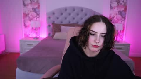 Snapshot of midnightbitee chatting on March 2026 03:29:02 PM midnightbitee online show from March 2026 03:29:02 PM