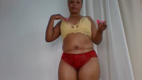 Snapshot of midnightcharm1 chatting on November 2025 06:53:02 PM midnightcharm1 online show from November 2025 06:53:02 PM