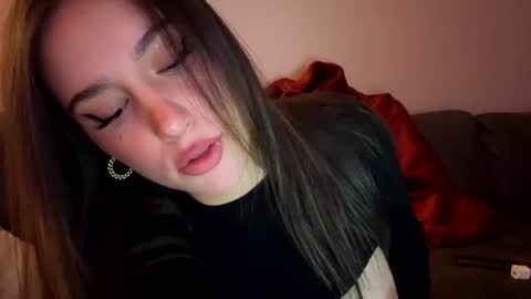 SexyLatinaCouple online show from January 2026 09:12:01 AM