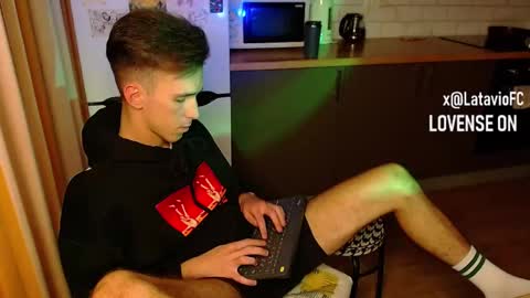 Snapshot of midnighter__ chatting on September 2025 01:17:01 AM Alexey or just Alex online show from September 2025 01:17:01 AM