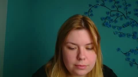 Snapshot of midnightmariana chatting on April 2026 05:43:02 AM Mariana online show from April 2026 05:43:02 AM