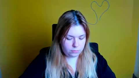 Snapshot of midnightmariana chatting on May 2026 11:18:02 AM Mariana online show from May 2026 11:18:02 AM