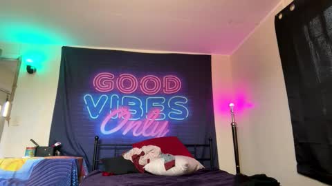 midnightmochi2 online show from April 2026 07:56:01 PM