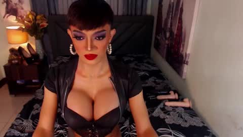 Snapshot of midnightscentxx chatting on January 2025 04:21:01 AM KATE online show from January 2025 04:21:01 AM