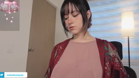 midori__san online show from October 2025 02:50:01 PM