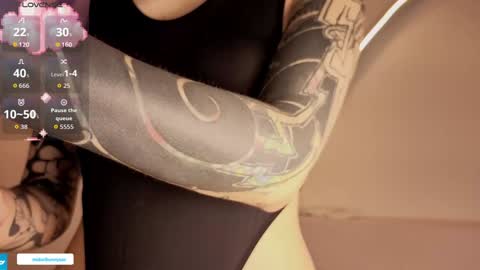 midori__san online show from February 2026 01:06:01 PM