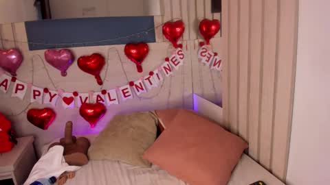 Snapshot of miel_gomez chatting on February 2026 09:54:02 AM miel_gomez online show from February 2026 09:54:02 AM