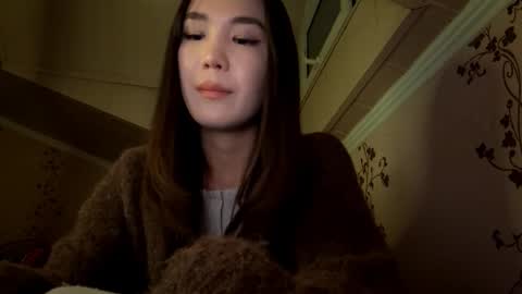 Snapshot of migdaliafenlon chatting on November 2025 03:24:02 PM Nova online show from November 2025 03:24:02 PM