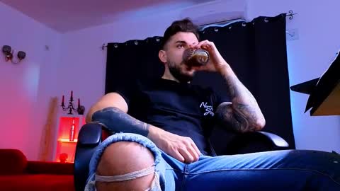 Snapshot of mightyaaron chatting on October 2025 05:31:02 AM MightyAaron online show from October 2025 05:31:02 AM