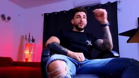 Snapshot of mightyaaron chatting on November 2025 05:31:01 AM MightyAaron online show from November 2025 05:31:01 AM