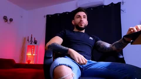 Snapshot of mightyaaron chatting on November 2025 05:21:01 AM MightyAaron online show from November 2025 05:21:01 AM