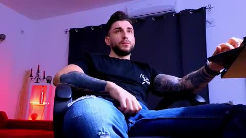 Snapshot of mightyaaron chatting on January 2026 05:49:02 PM MightyAaron online show from January 2026 05:49:02 PM