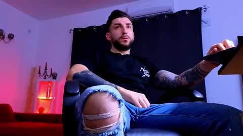 Snapshot of mightyaaron chatting on February 2026 05:22:01 AM MightyAaron online show from February 2026 05:22:01 AM