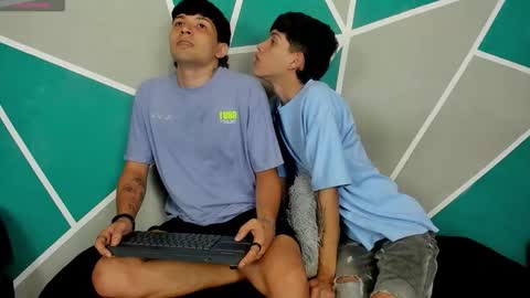 Snapshot of migueyalejo_sweetsex chatting on September 2025 03:22:01 AM migueyalejo sweetsex online show from September 2025 03:22:01 AM
