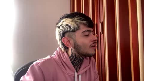 Snapshot of mihailleroy chatting on December 2024 08:28:02 PM MIHAIL LEROY finally independent model online show from December 2024 08:28:02 PM